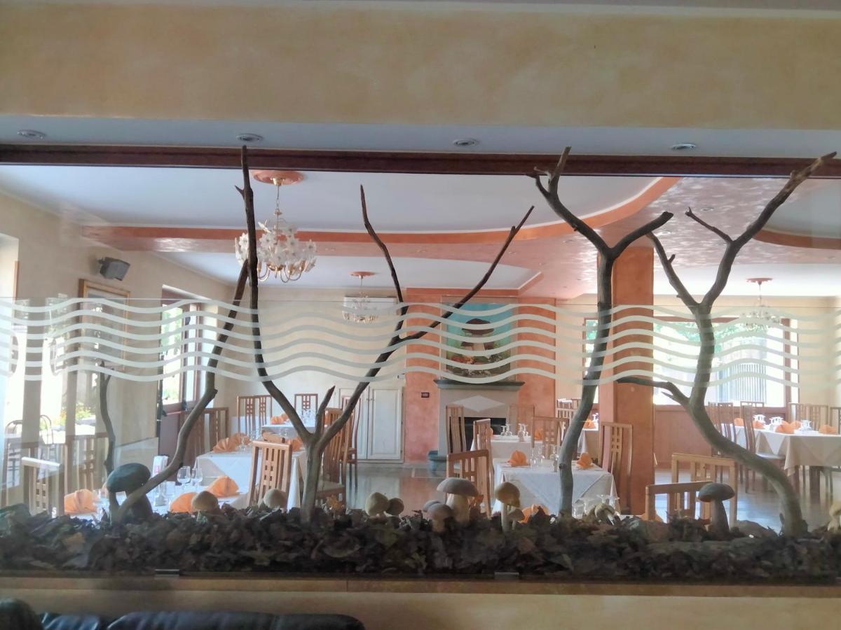 Hotel Ristorante Caligiuri Decollatura Esterno foto