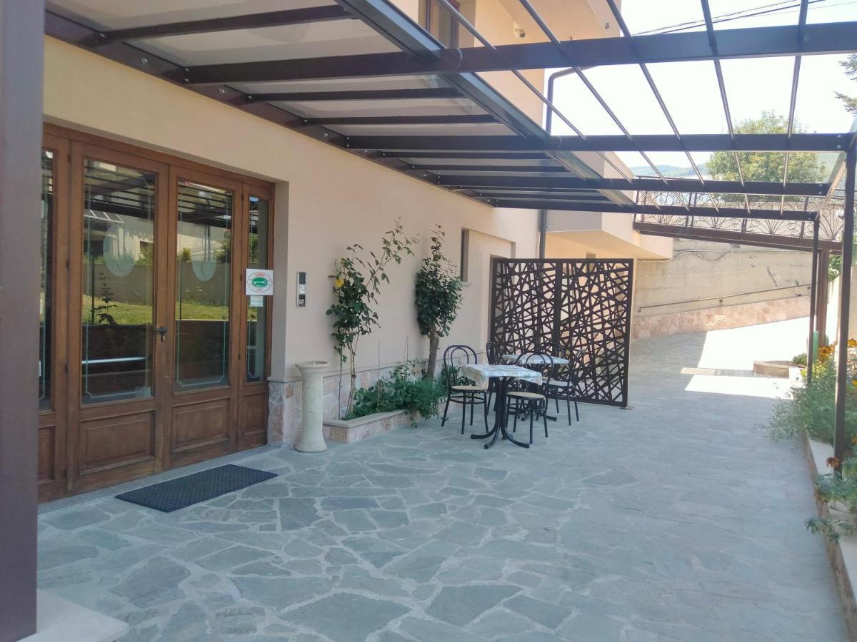 Hotel Ristorante Caligiuri Decollatura Esterno foto